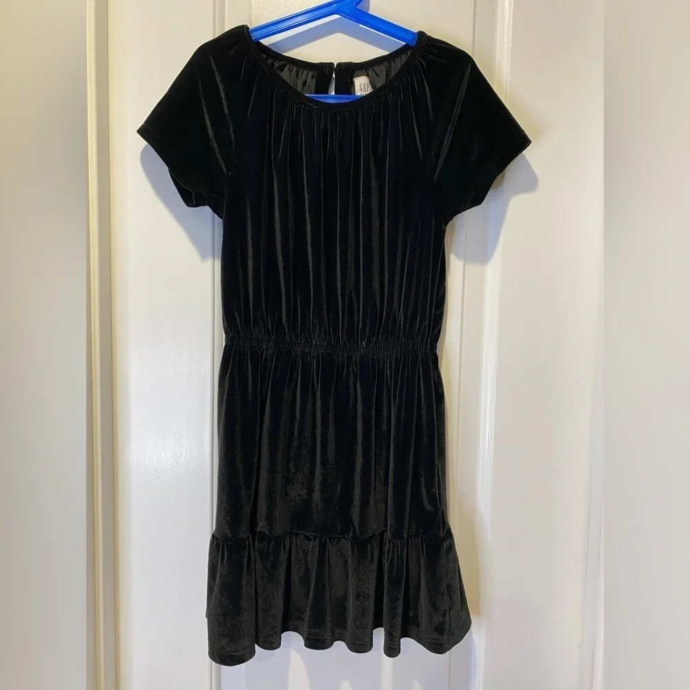 Gap Kids Girls Black Velvet Keyhole Tiered Dress size M (8)